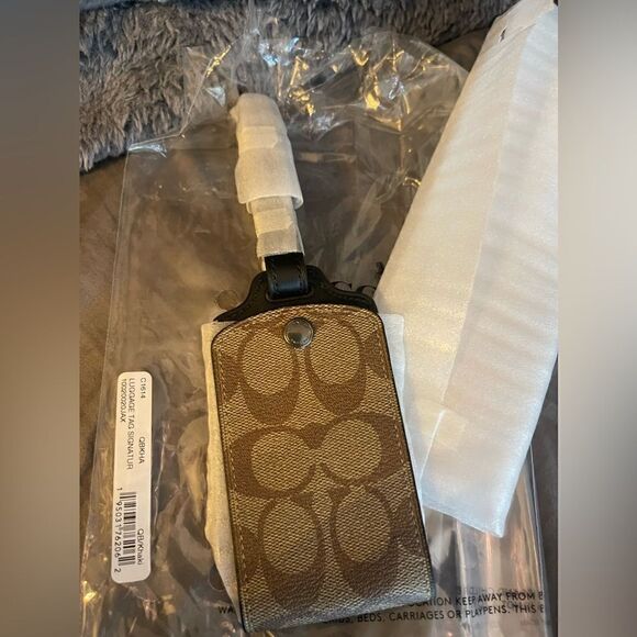 Coach Signature jacquard c’s luggage tag khaki - Picture 2 of 4
